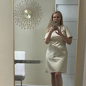 Dress with short sleeves. Size S.